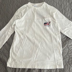 Vineyard Vines long sleeve